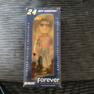 Forever Collectibles Jeff Gordon Bobble Head